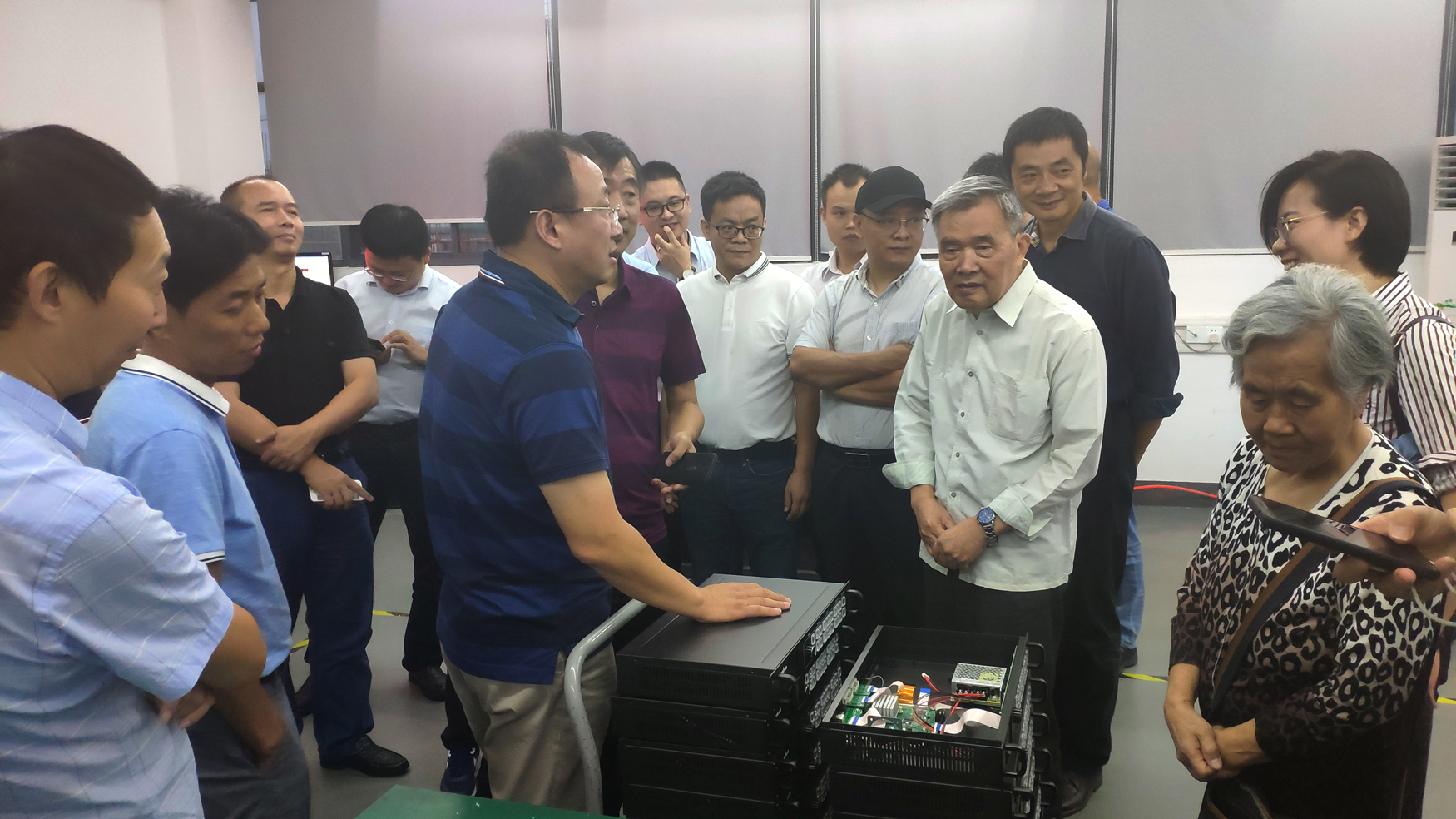 九游老哥J9俱乐部官网 - J9俱乐部老哥互换社区